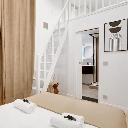 Duplex Prestige Avec Billard Et Baignoire Appartamento
